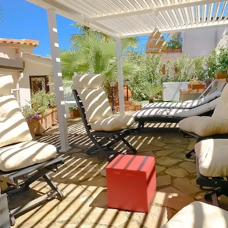 - Casa Panorama Holiday home *
